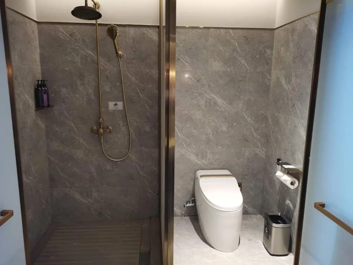 Mercure Shanghai Global Harbour Hotell